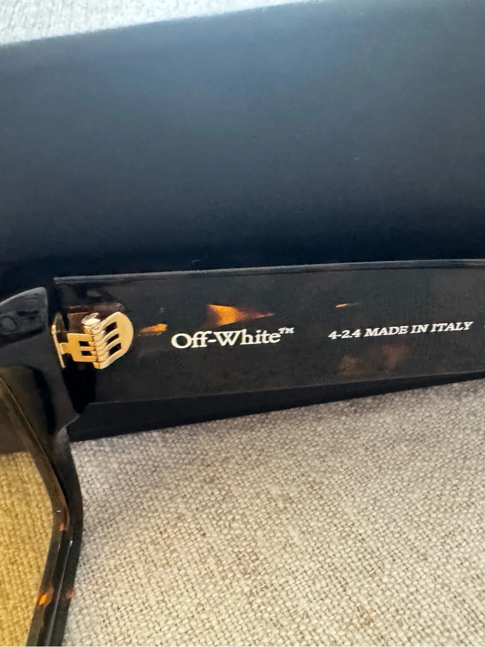 Off-White Chester Sunglasses in the Havana/Camel colorway